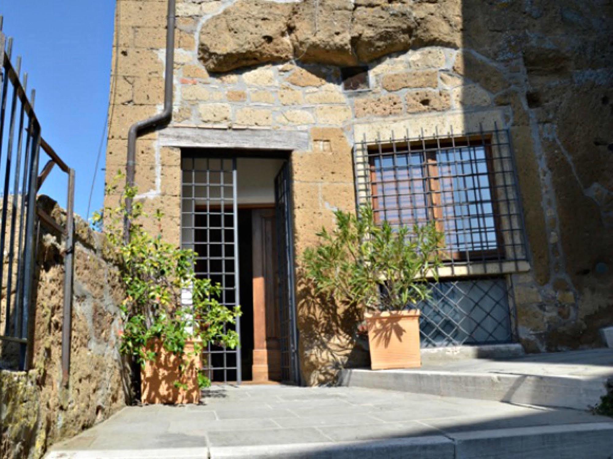 La Casa Degli Archi Hotel Pitigliano Eksteriør billede